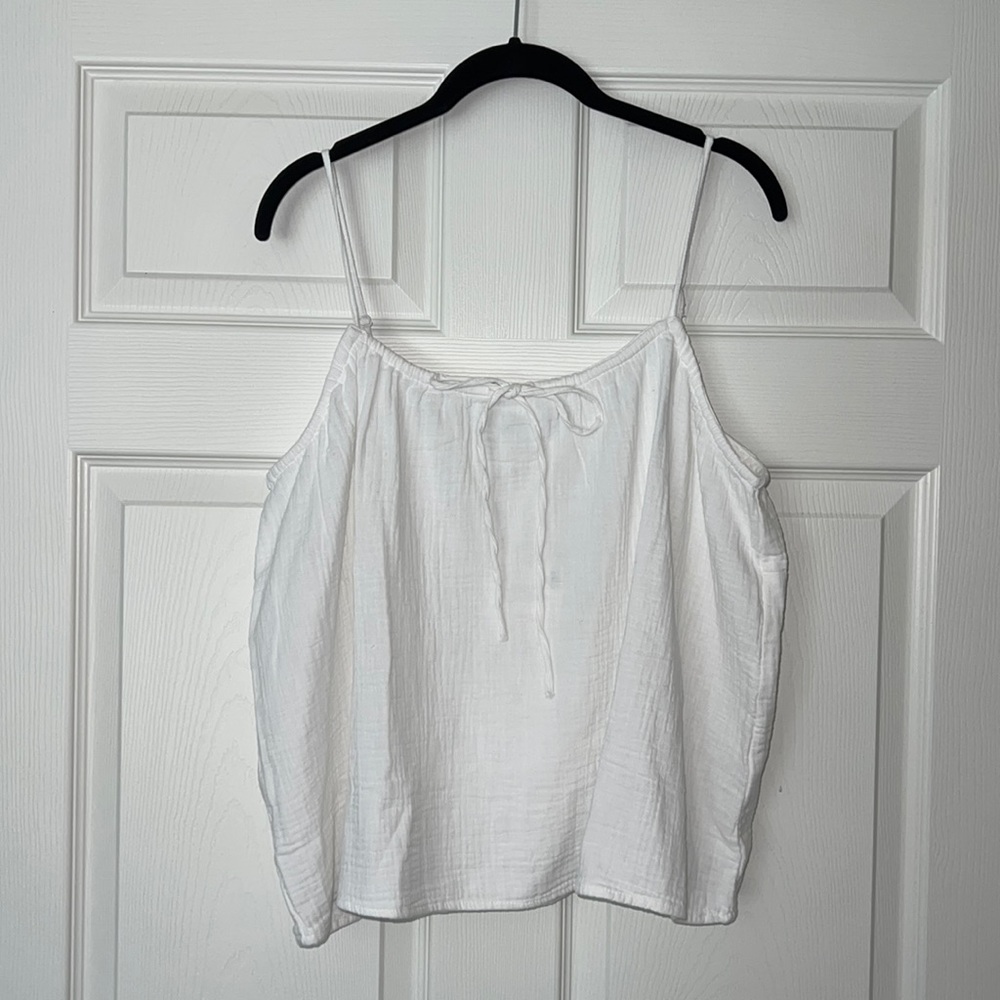 H&M tank top. White. Size M.